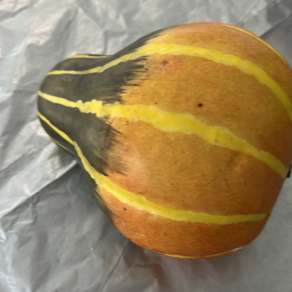 Cornucopia fruits - Picture 8 of 9